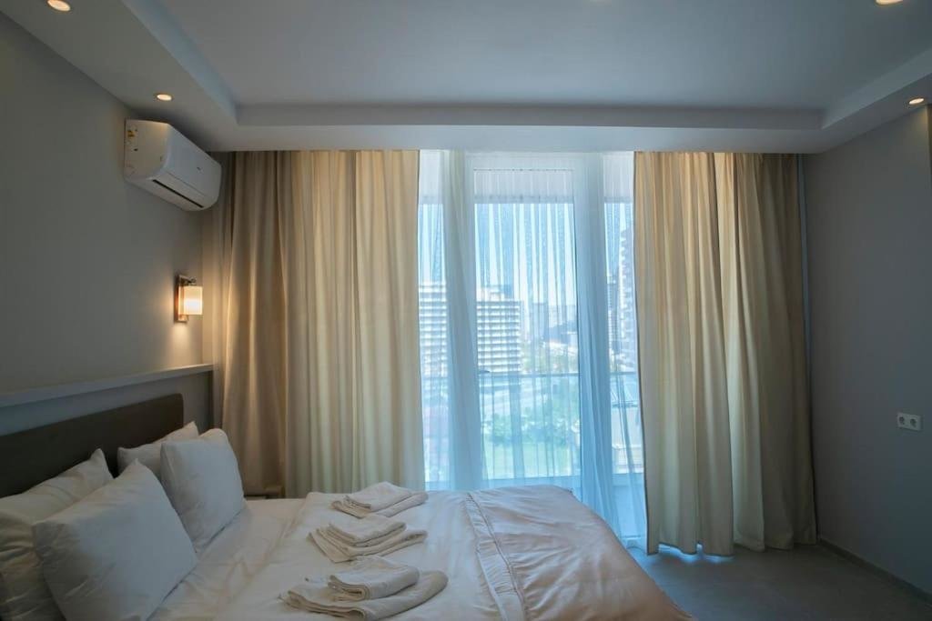 Батуми: Leo Group Apartment 10-199 Sunrise Batumi