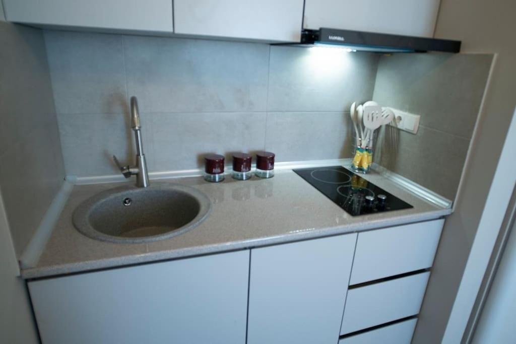 Батуми: Leo Group Apartment 10-199 Sunrise Batumi