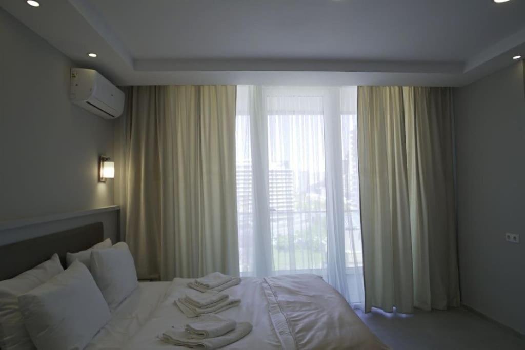 Батуми: Leo Group Apartment 10-198 Sunrise Batumi