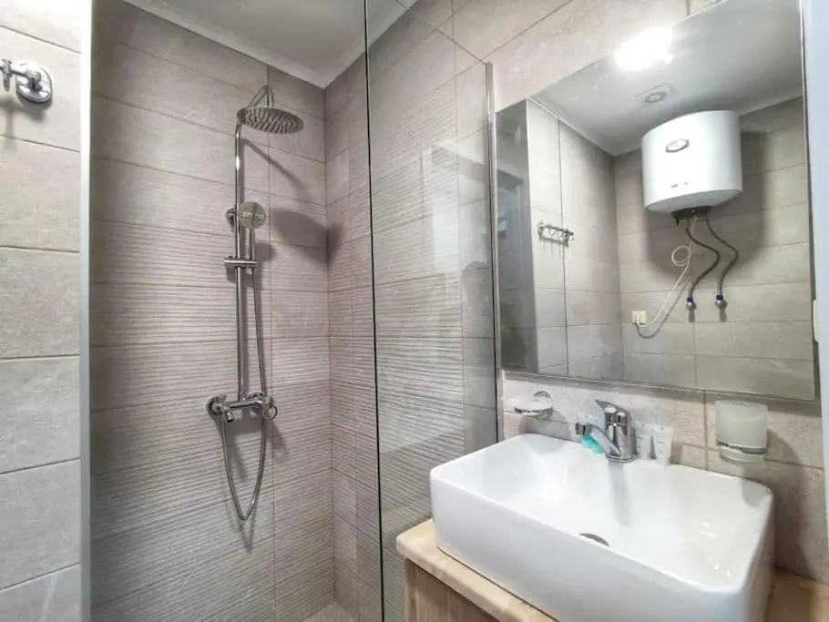 Батуми: Leo Group Luxury Apartment 13-272A Sunrise Batumi