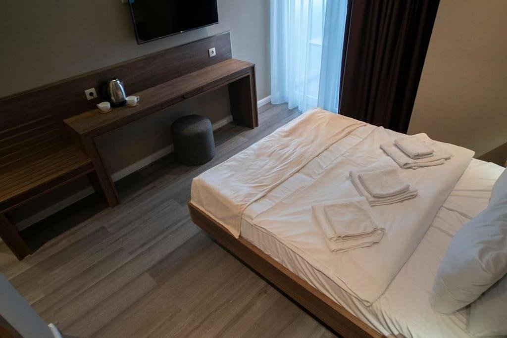 Батуми: Leo Group Luxury Apartment 24-11 Alliance Palace