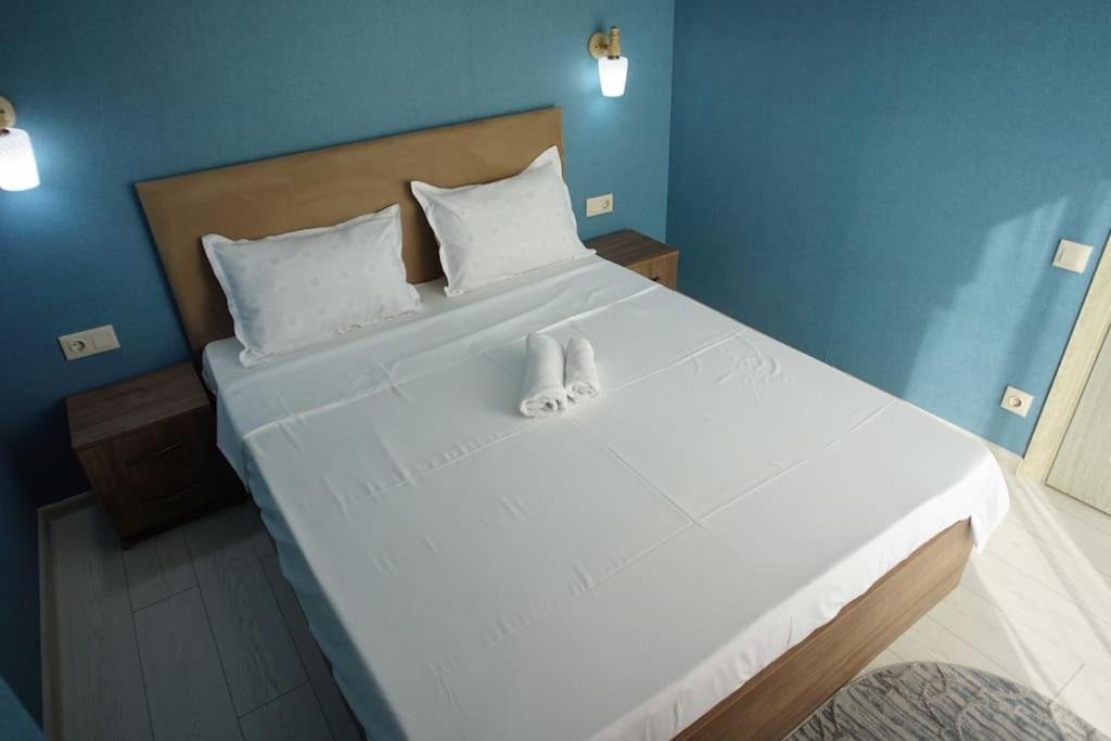 Батуми: Leo Group Apartment 22-03 Elegance Batumi