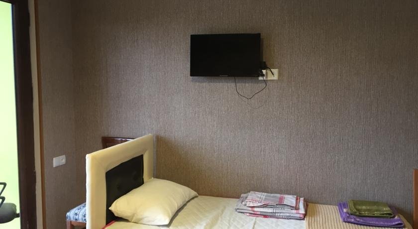 Уреки: Hotel on Takaishvili 67