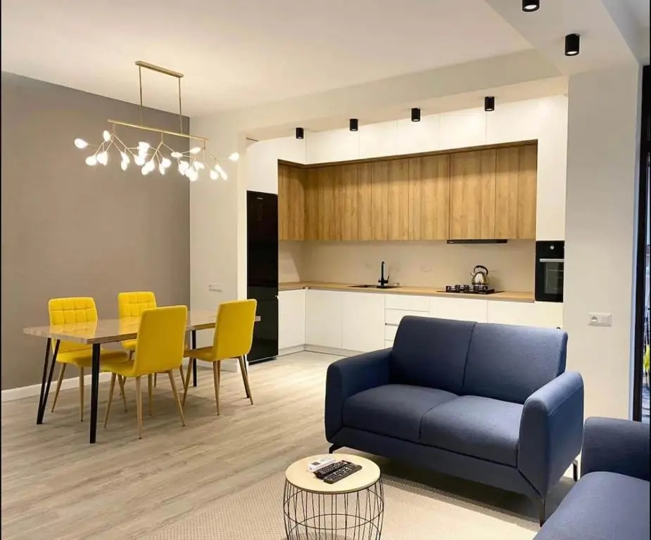 Кутаиси: Modern 1Bdr Apartment In Kutaisi