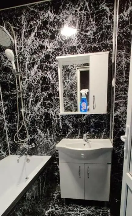 Кутаиси: L And I Natia Apartament