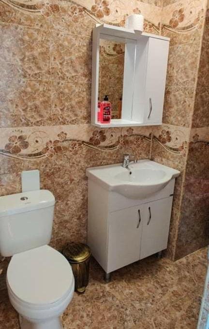Кутаиси: L And I Natia Apartament