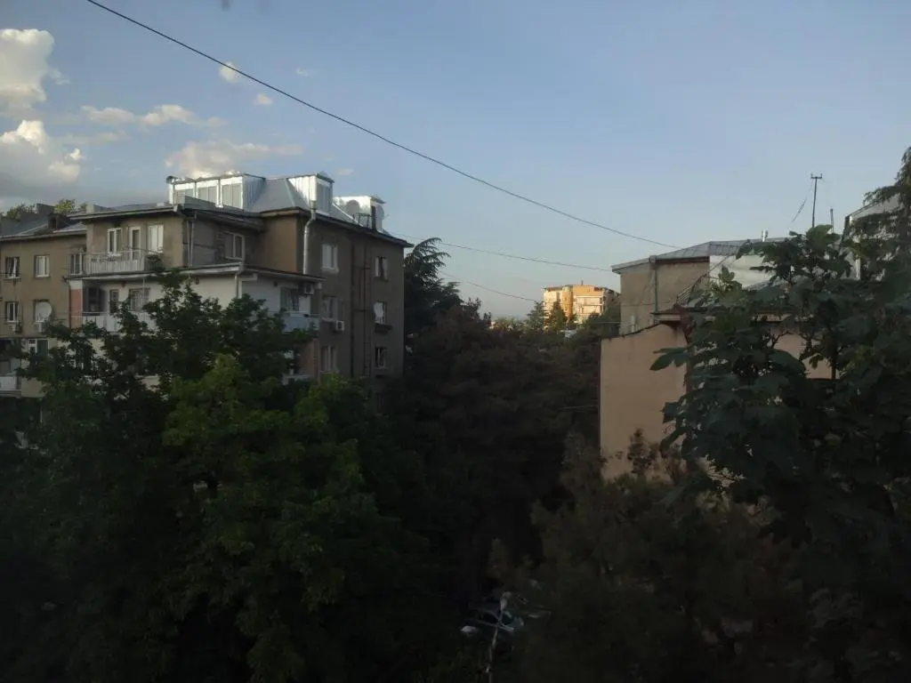 Тбилиси: 2 bedroom apartment in Saburtalo near Delisi Subway