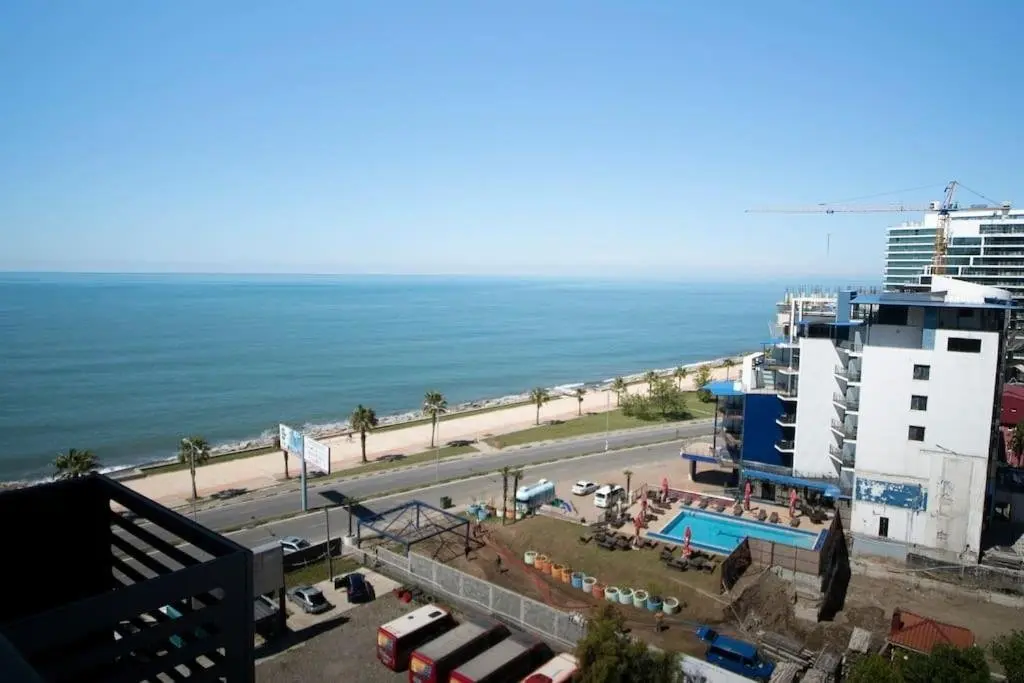Батуми: Leo Group Apartment 10 199 Sunrise Batumi