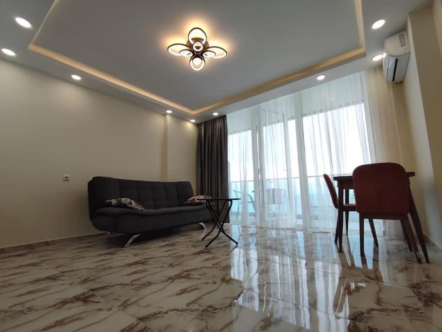 Батуми: Leo Group Luxury Apartment 15 314 Sunrise Batumi