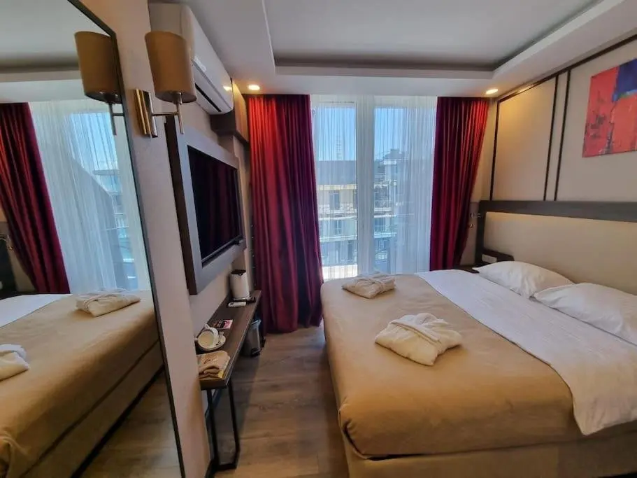Батуми: Leo Group Apartment 14 308B Sunrise Batumi