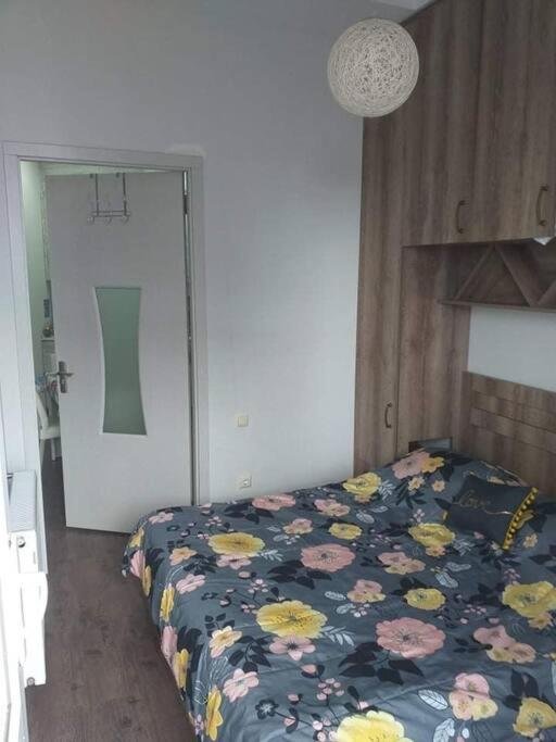 Батуми: Lovely 1 Bedroom Vacation Home In Batumi, Georgia