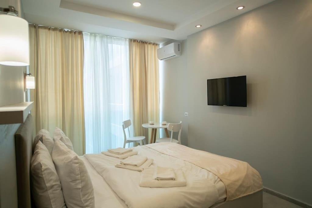 Батуми: Leo Group Apartment 10 197A Sunrise Batumi