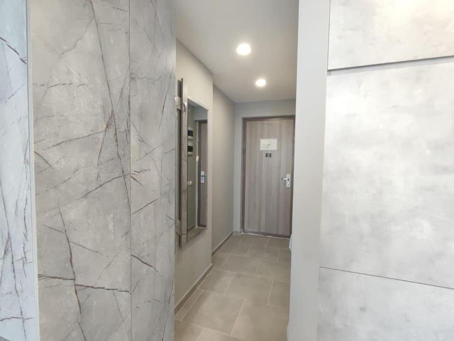Батуми: Leo Group Apartment 14 302A Sunrise Batumi