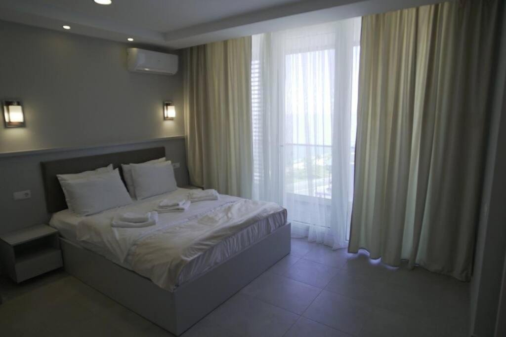 Батуми: Leo Group Apartment 10 198 Sunrise Batumi