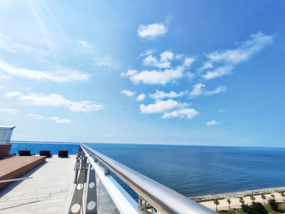 Батуми: Leo Group Apartment 14 301A Sunrise Batumi