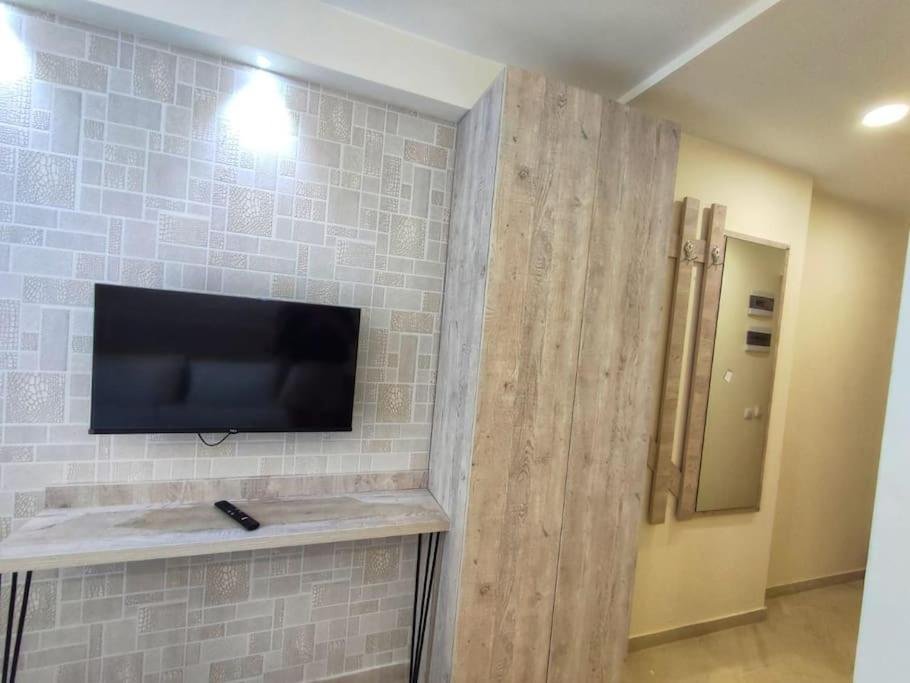 Батуми: Leo Group Apartment 14 301A Sunrise Batumi