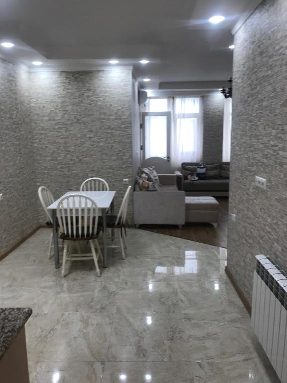 Батуми: angisa 113, Apartment 4 Rooms