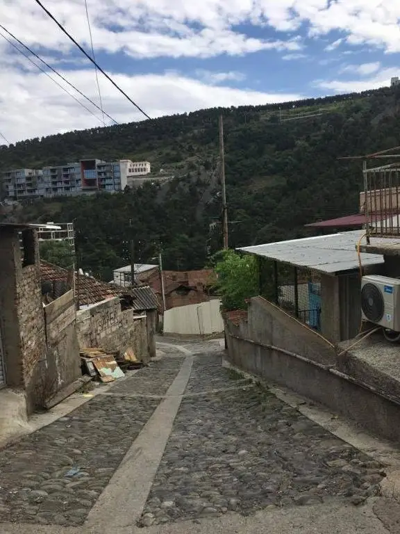 Тбилиси: 14 Tsavkisi Street