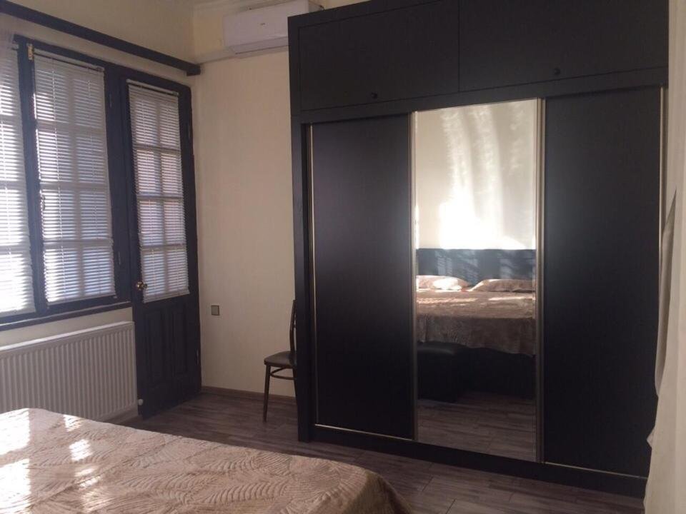 Тбилиси: 22 Ilia Chavchavadze Avenue