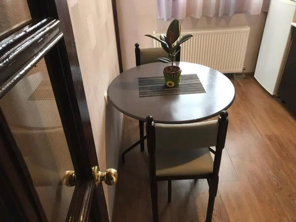 Тбилиси: 22 Ilia Chavchavadze Avenue
