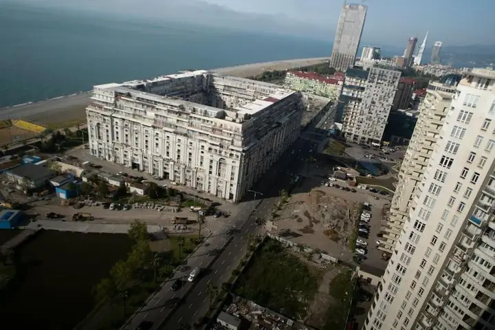 Батуми: Leo Group Luxury Apartment 24 11 Alliance Palace
