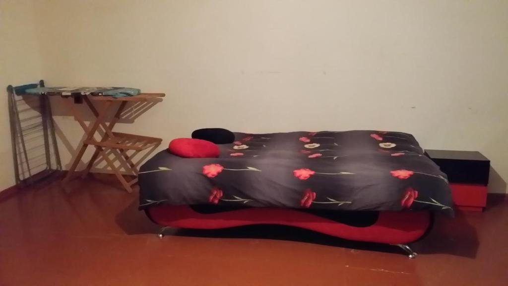 Тбилиси: 6 Ietim Gurji Street italianski dvor
