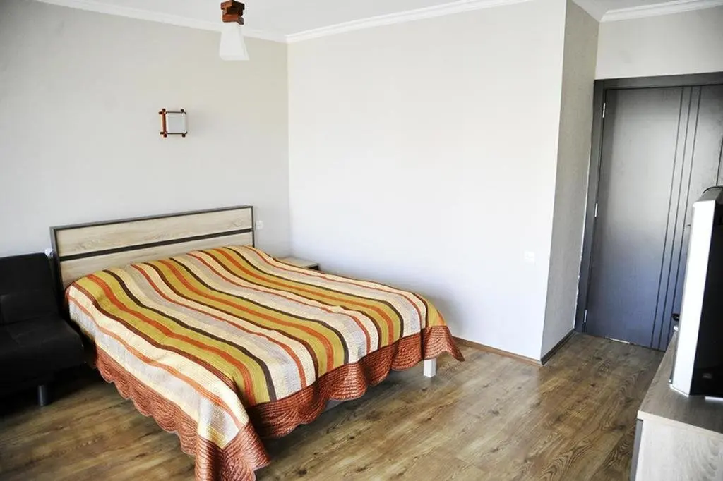 Тбилиси: 25 Ioseb Grishashvili Street