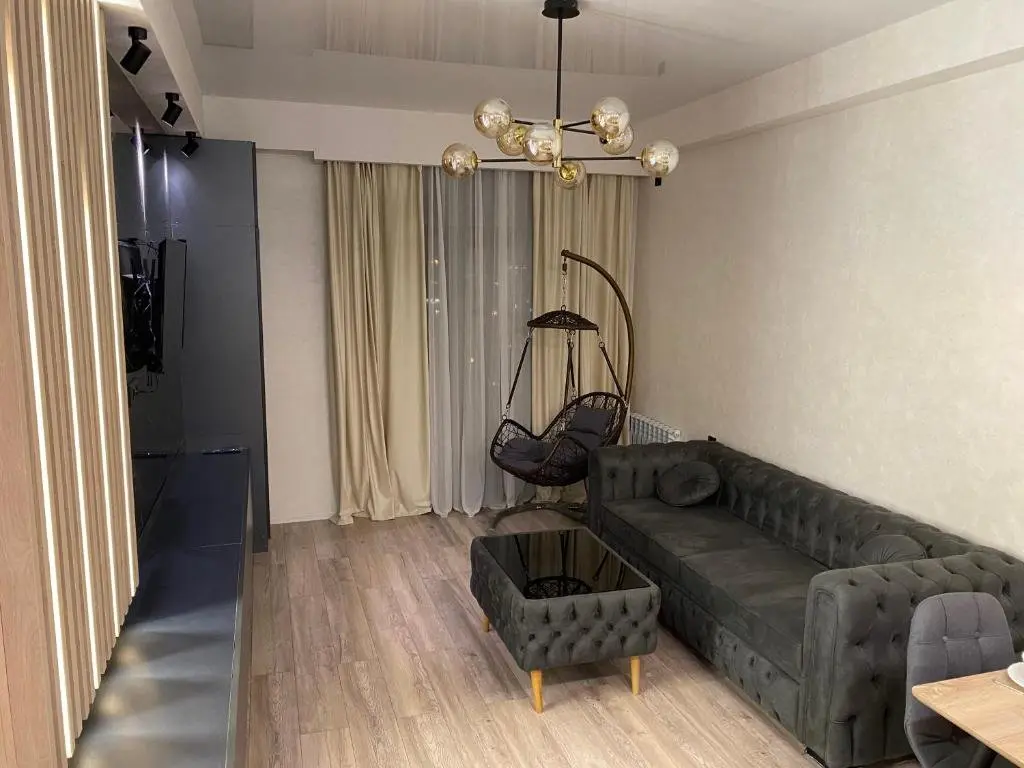 Тбилиси: Luxury 1 Bedroom Apartment In The Heart Of Tbilisi