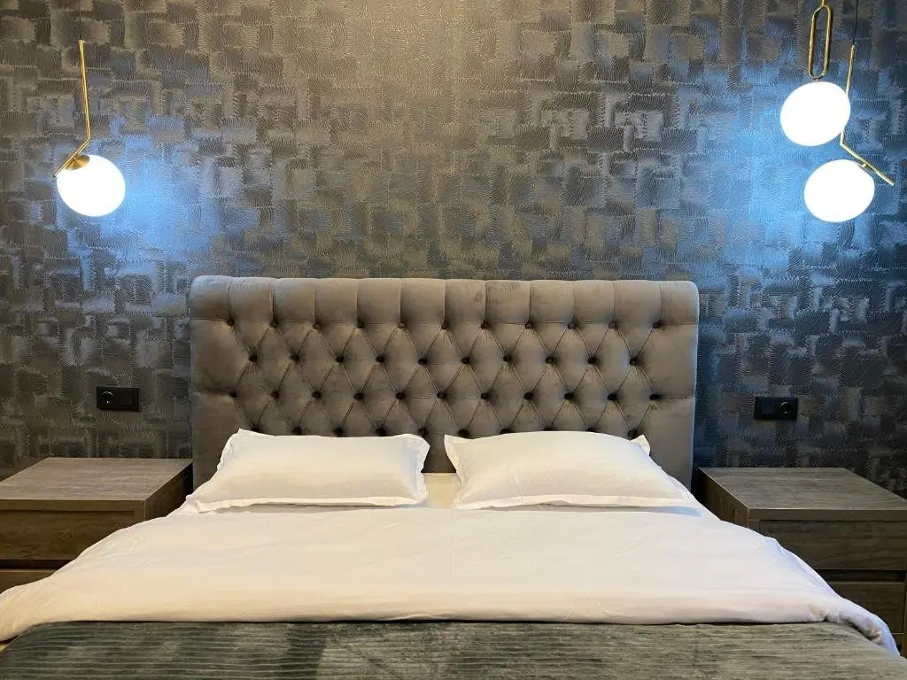 Тбилиси: Luxury 1 Bedroom Apartment In The Heart Of Tbilisi