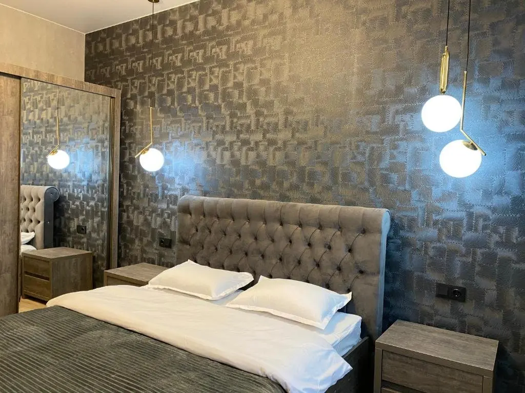 Тбилиси: Luxury 1 Bedroom Apartment In The Heart Of Tbilisi
