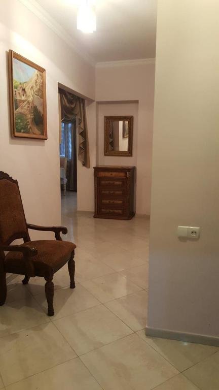 Тбилиси: 21 Simon Janashia Street Apartment 1