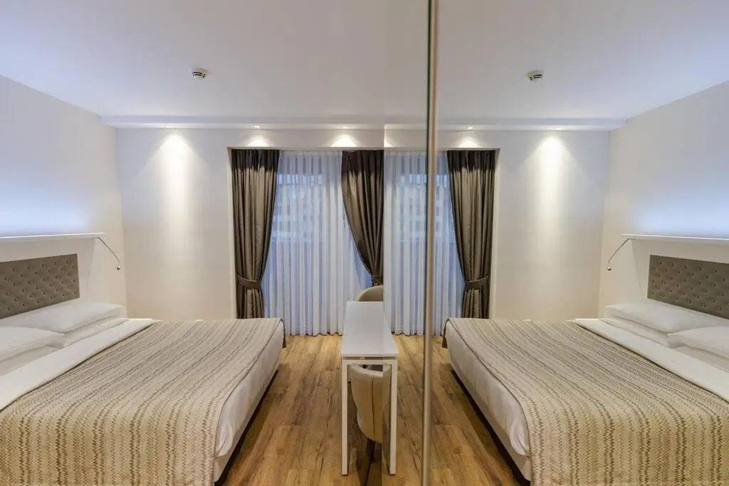 Батуми: Luxurious And Cozy Studio Apartment In The Heart Of Batumi