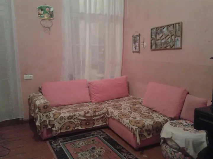 Тбилиси: 6 Poti Street