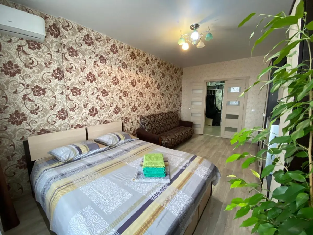 Воронеж: Apartment on Leninskiy prospect 124b