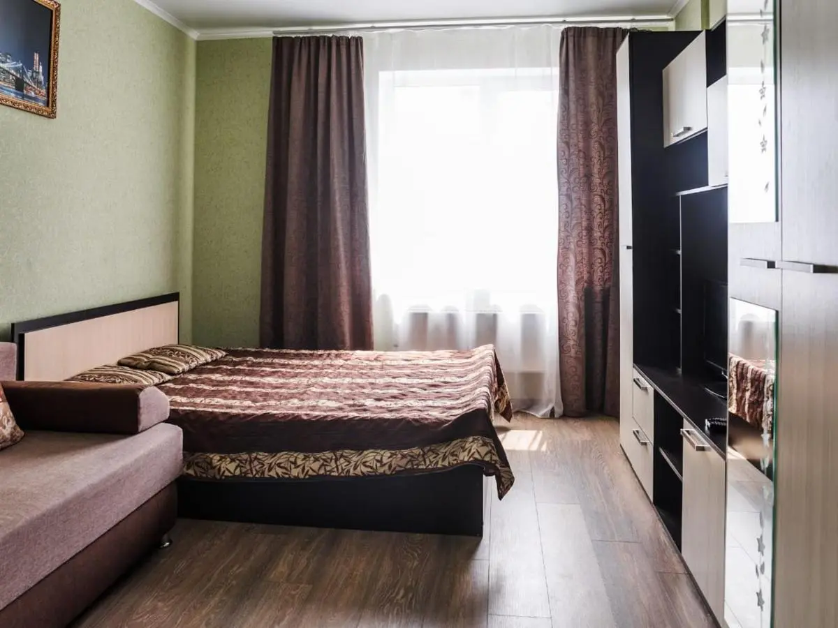 Воронеж: Apartment on Leninskiy prospect 124b