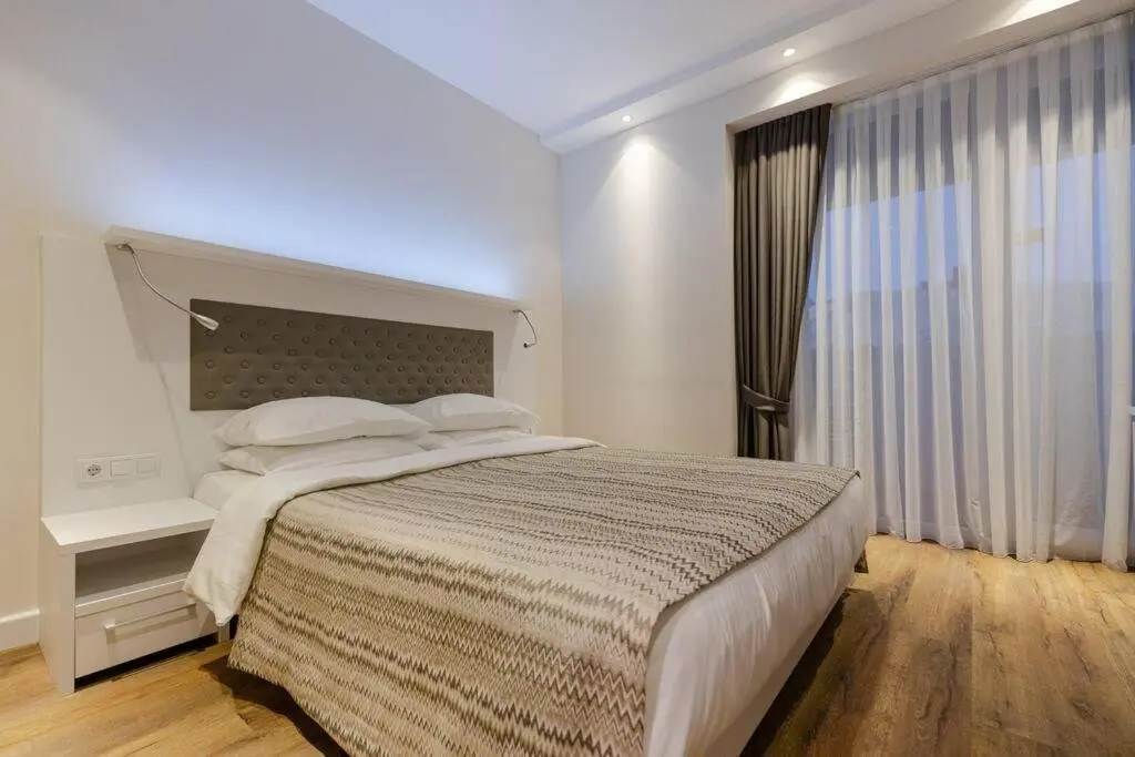 Батуми: Modern And Cozy Studio Apartment In The Heart Of Batumi