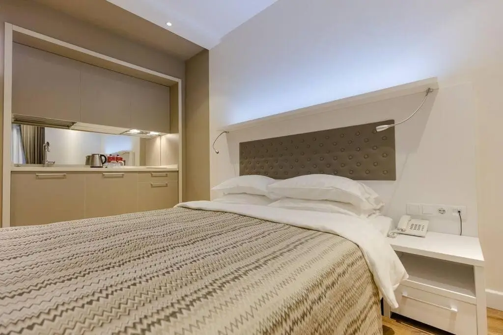 Батуми: Modern And Cozy Studio Apartment In The Heart Of Batumi