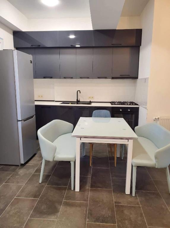 Тбилиси: My Warm House In Tbilisi