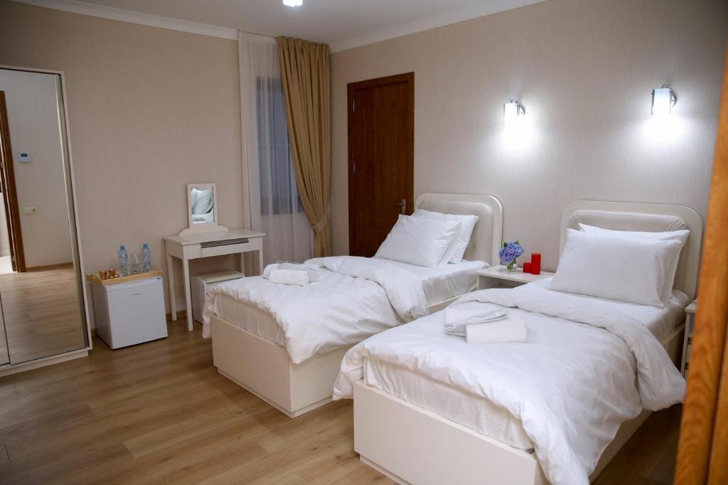 Тбилиси: Aghmashenebeli street N185 a