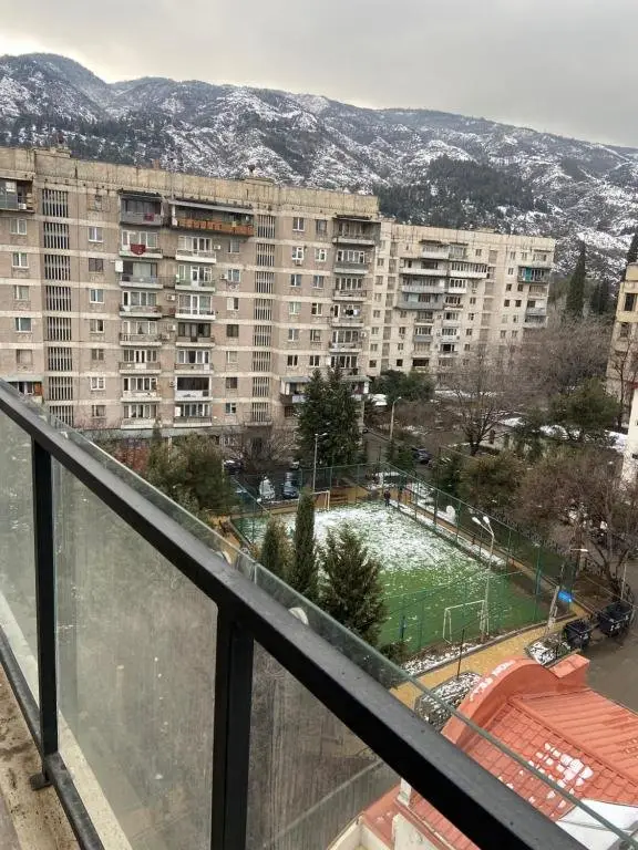 Тбилиси: Lovely 2 Bedroom Apartment Near The Center