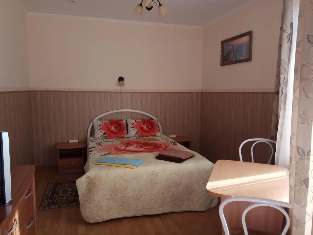 Голубицкая: Guest House Morskaya 51