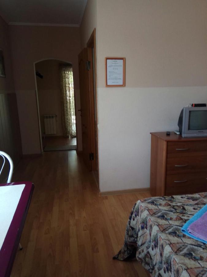 Голубицкая: Guest House Morskaya 51
