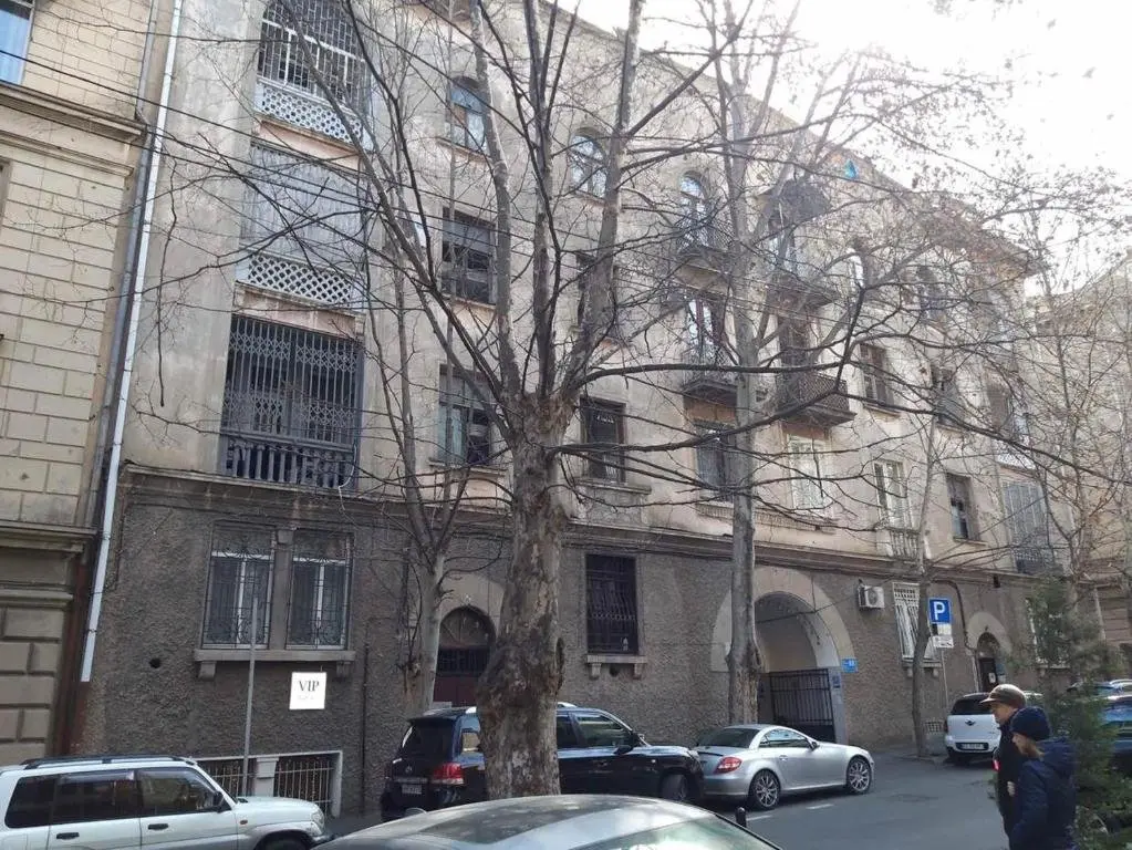 Тбилиси: 18 Ivane Tarkhnishvili Street