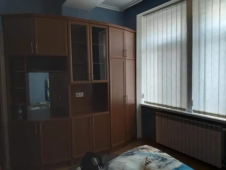 Тбилиси: 18 Ivane Tarkhnishvili Street