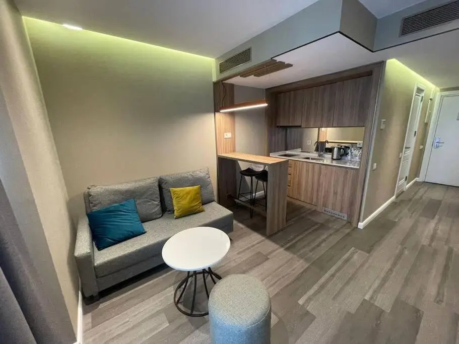 Батуми: Leo Group Luxury Apartment 2521 Alliance Palace