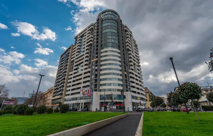 Тбилиси: 82 Merab Kostava Street