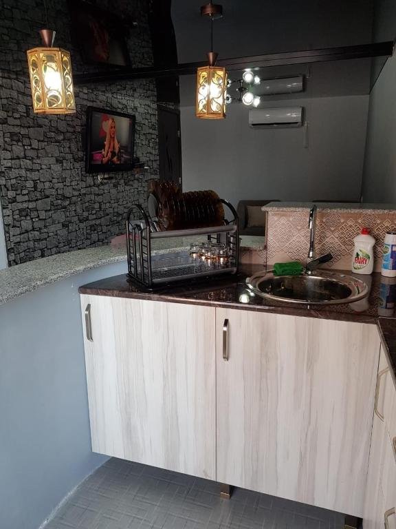 Батуми: 66 Zurab Gorgiladze Street