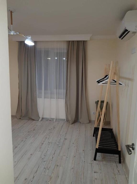 Тбилиси: aghmashenebeli apartment