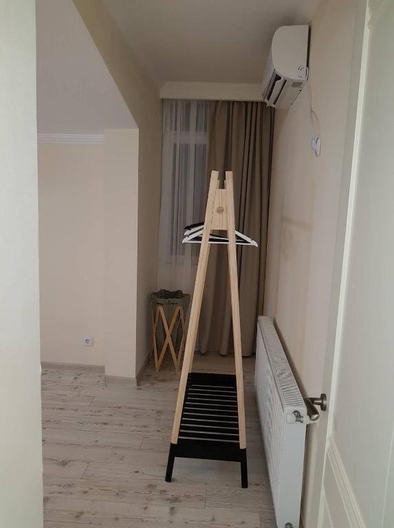 Тбилиси: aghmashenebeli apartment
