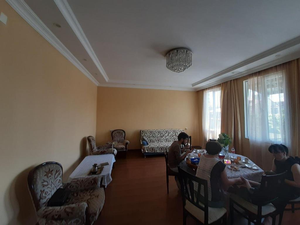 Батуми: Apartment 25